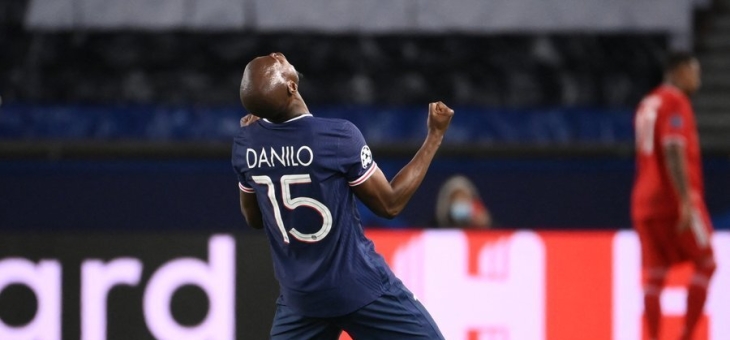 极速比分- 东海山猫队守住胜果川蜀雄鲨队，赛艇预选赛上演裁判判罚引热议！赛后更衣室沸腾