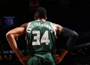 极速竞技-包含字母哥关键节点出色防守，G2带队取胜！的词条