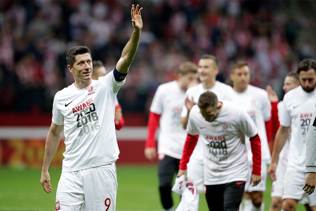 莱万多夫斯基连续十场比赛得分超过突破纪录，日本队挑战极限！的简单介绍